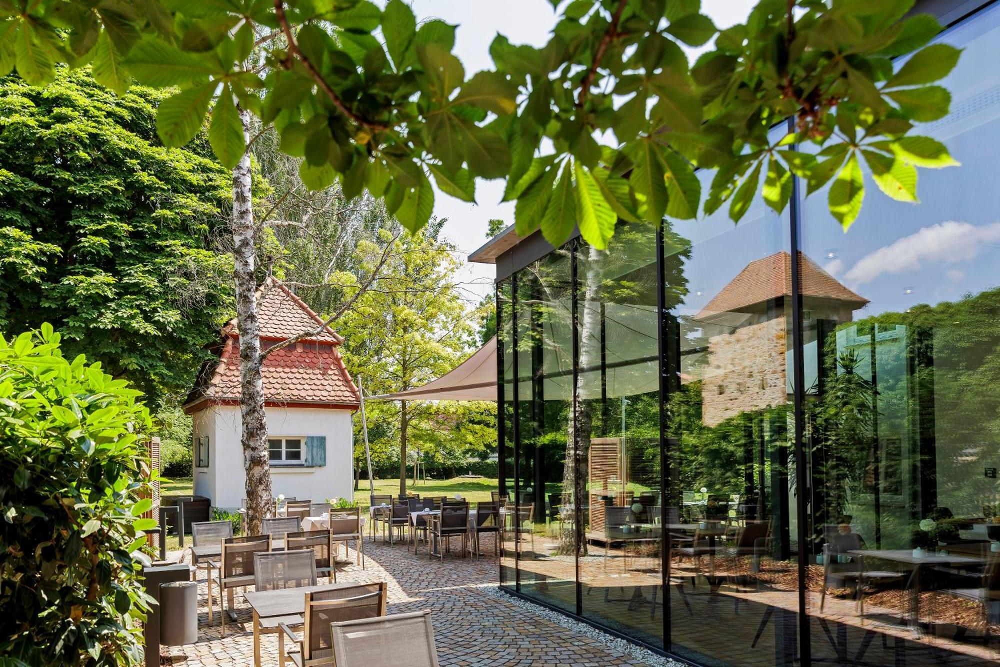 Landhotel Altes Wasserwerk Gbr Freinsheim Ngoại thất bức ảnh